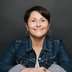 Portrait of Isabelle Levacher, interior designer and decorator